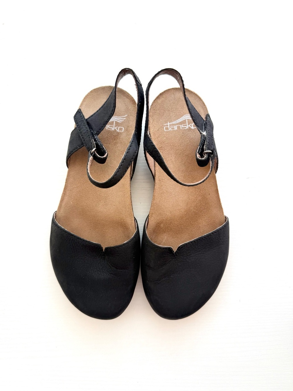 Dansko Rowan Closed Toe Sandals 36 US 5.5 6 Black Nubuck Leather